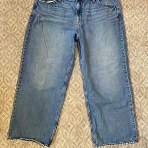 GAP Relaxed Fit Women’s Blue Jeans